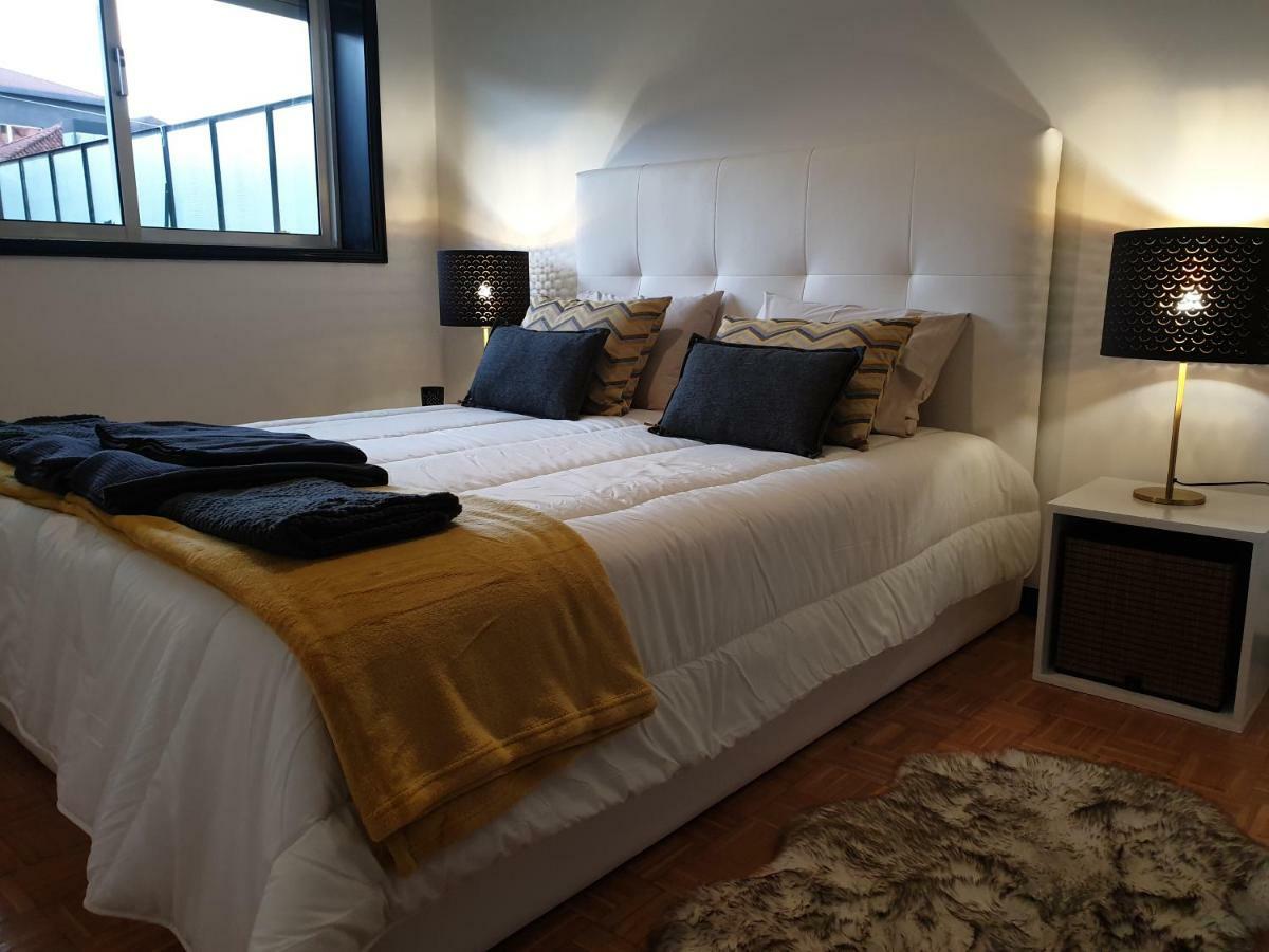 Invicta Flats - Oporto Apartment Bagian luar foto